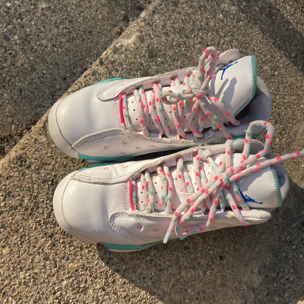 Retro 13 girls jordan